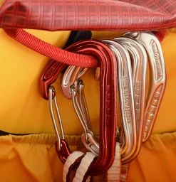 DMM Zenith Rock Climbing Backpack/Sack -Mountain Hardwear Shop 7167d5d1 38d3 4198 86ec 6934710eab35 5d79f87f 3942 4539 8232 df7ab91aa748zenithgl