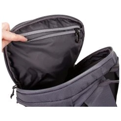 Blue Ice Chiru Pack 25 - Climbing Backpack 10 Blue Ice Chiru Pack 25 - Climbing Backpack -Mountain Hardwear Shop blue ice chiru pack 25 climbing backpack detail 5