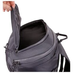 Blue Ice Chiru Pack 25 - Climbing Backpack 11 Blue Ice Chiru Pack 25 - Climbing Backpack -Mountain Hardwear Shop blue ice chiru pack 25 climbing backpack detail 6