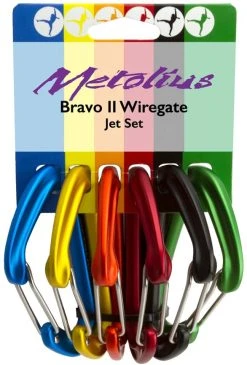 Metolius Bravo II Wiregate Rock Climbing Carabiner -Mountain Hardwear Shop ezgif 1 bf4180b01e