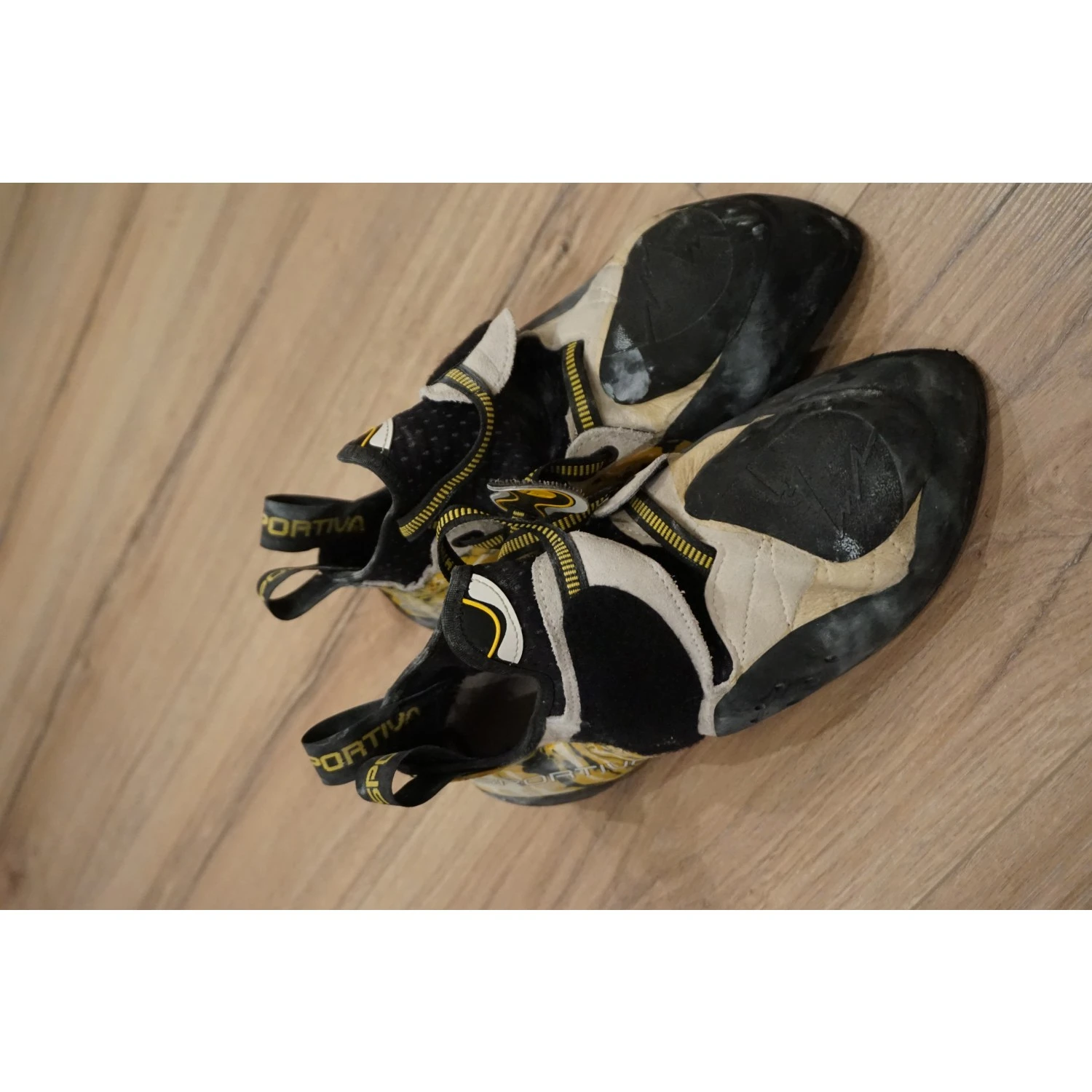 La Sportiva Solution - Climbing Shoes 11 La Sportiva Solution - Climbing Shoes - Image 11