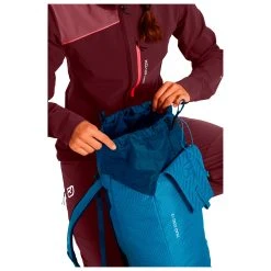 Ortovox Trad Zero 18 - Climbing Backpack 13 Ortovox Trad Zero 18 - Climbing Backpack -Mountain Hardwear Shop ortovox trad zero 18 climbing backpack detail 6