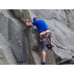 Petzl Sitta - Climbing Harness -Mountain Hardwear Shop petzl sitta klatresele cc0725b38e1fc1cc70f12ee63dbda0ff 1