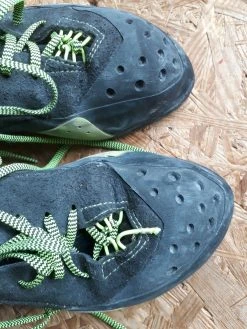 Scarpa Mago - Climbing Shoes -Mountain Hardwear Shop scarpa mago chaussons descalade 48b89ea67c14109141cc5e02ed4f4b51 1