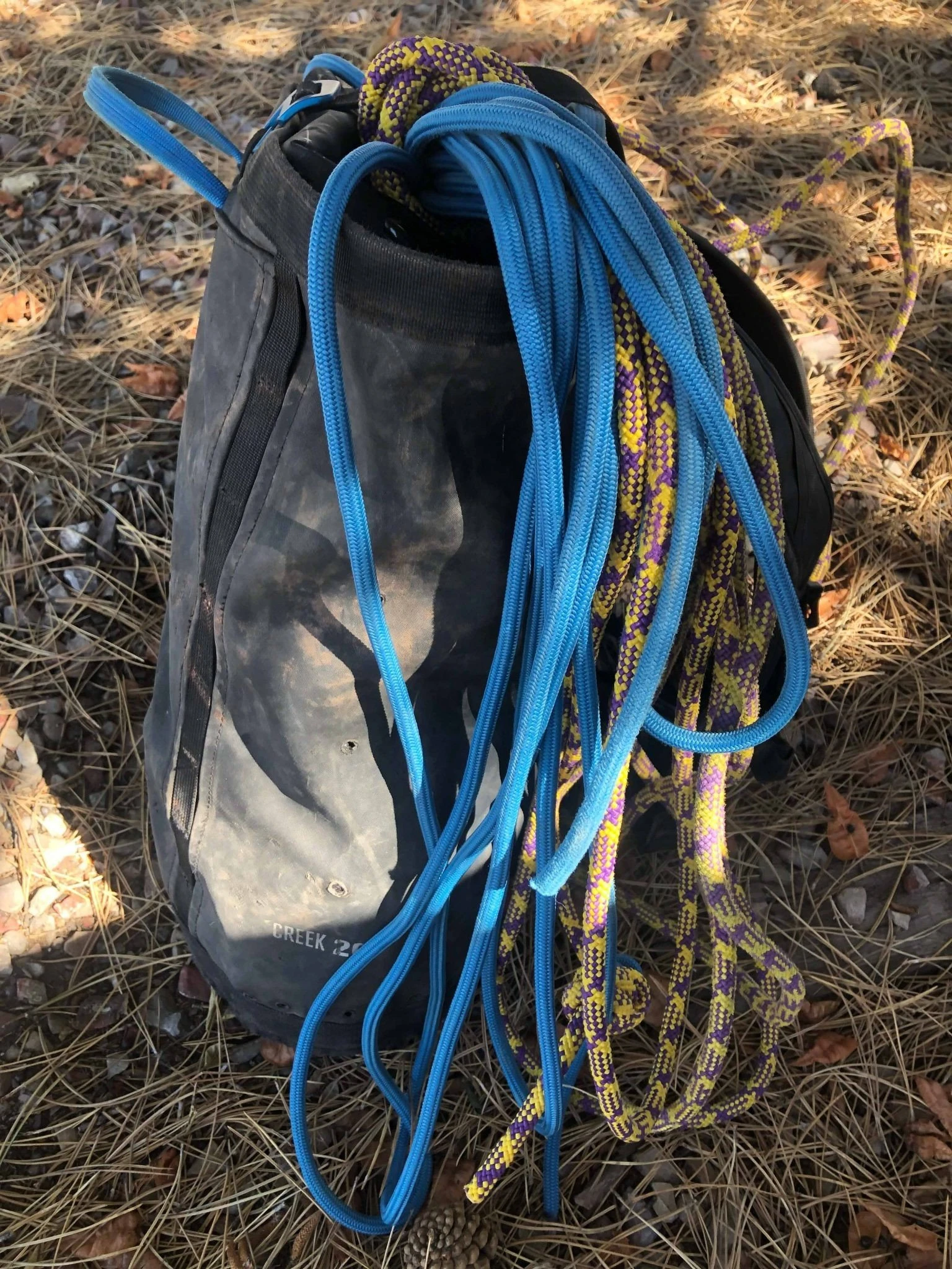 Black Diamond Creek 20 Backpack Climbing Gear Bag 8 Black Diamond Creek 20 Backpack Climbing Gear Bag - Image 8